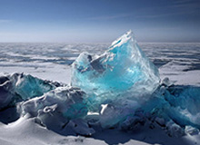 怀特塞德对阵广东个人集锦回顾，全场得到28分13篮板